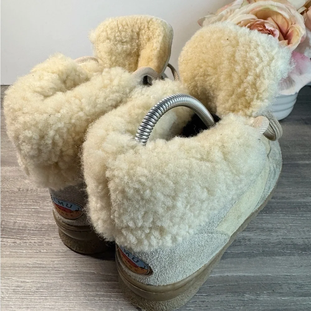 EMU Ridge Sofi Low Sheepskin Boots Womens 8/Mens 7